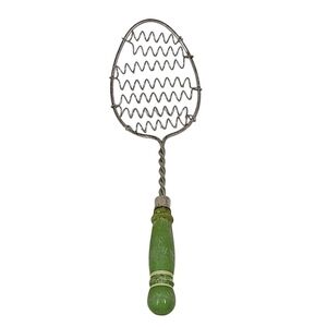 Vintage Cream and Green Whisk Wood Handle Twisted Wire Farmhouse Egg Beater
